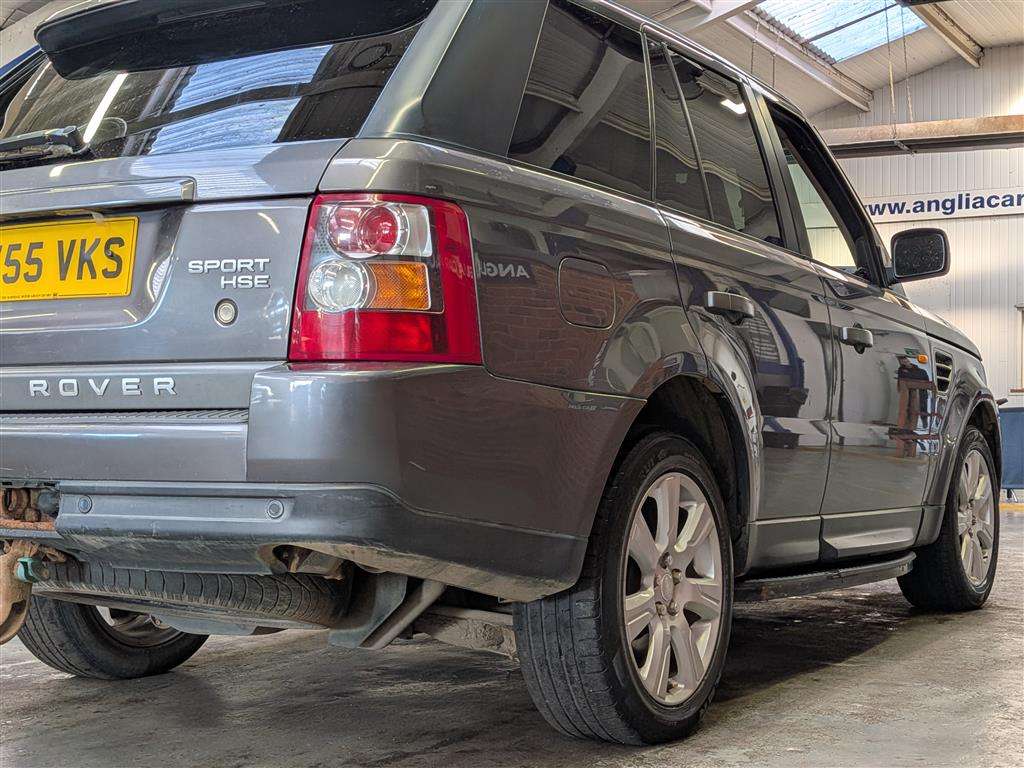 <p>2005 LAND ROVER RANGEROVER SPT TDV6 HSE A</p>