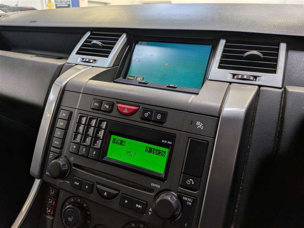 <p>2005 LAND ROVER RANGEROVER SPT TDV6 HSE A</p>