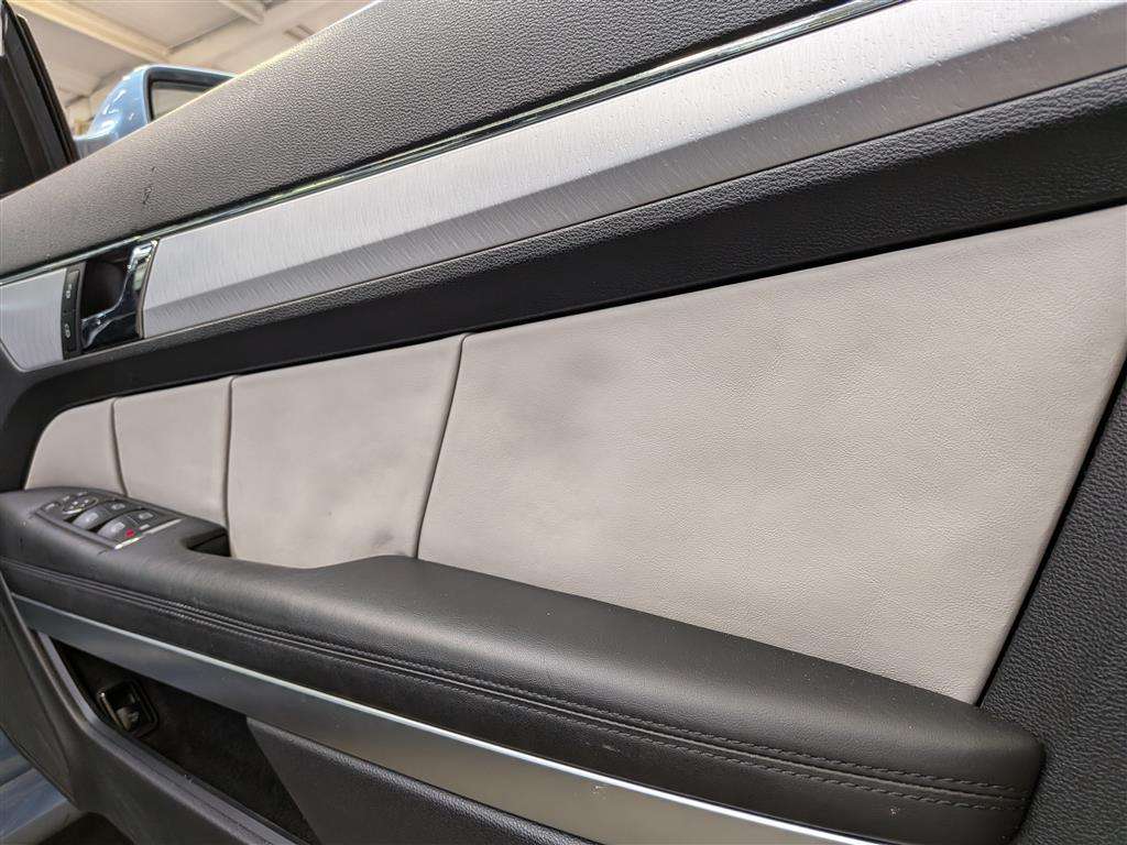 <p>2009 MERCEDES-BENZ E350 BLUEF-CY SPORT CGI A</p>