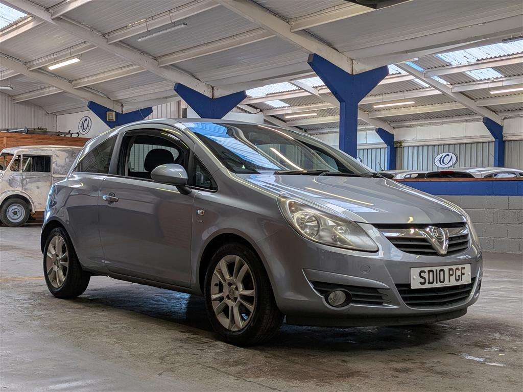 <p>2010 VAUXHALL CORSA SXI</p>