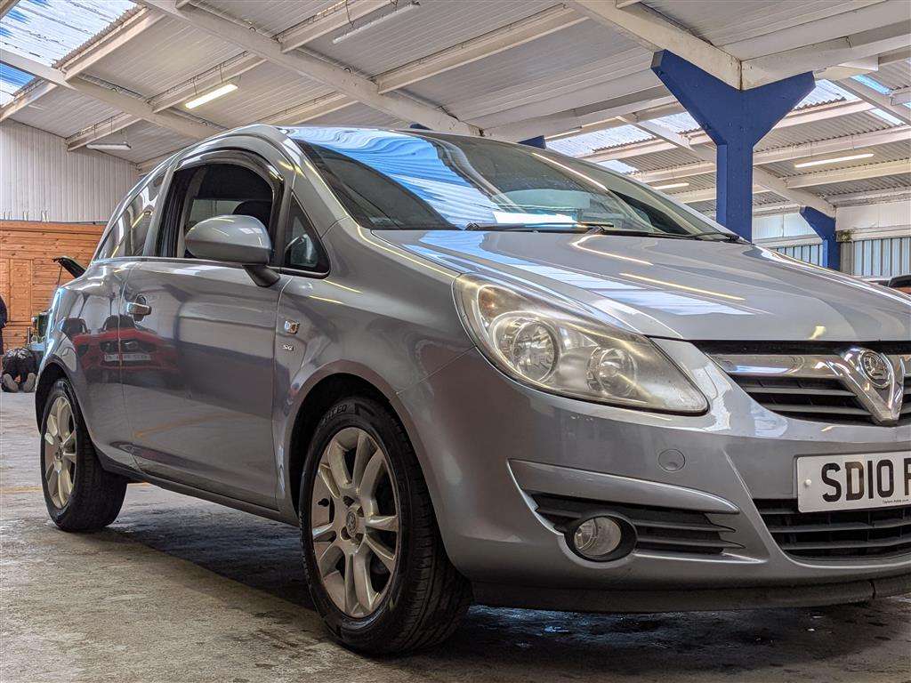 <p>2010 VAUXHALL CORSA SXI</p>