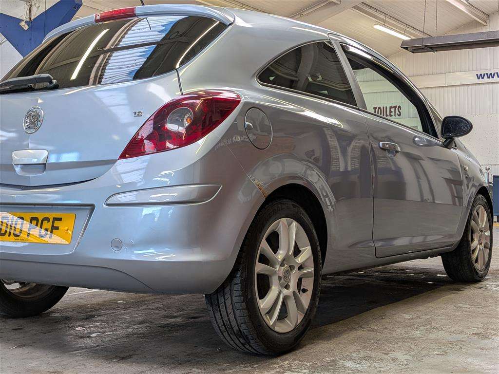 <p>2010 VAUXHALL CORSA SXI</p>