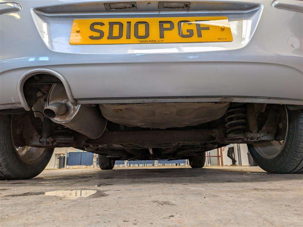 <p>2010 VAUXHALL CORSA SXI</p>