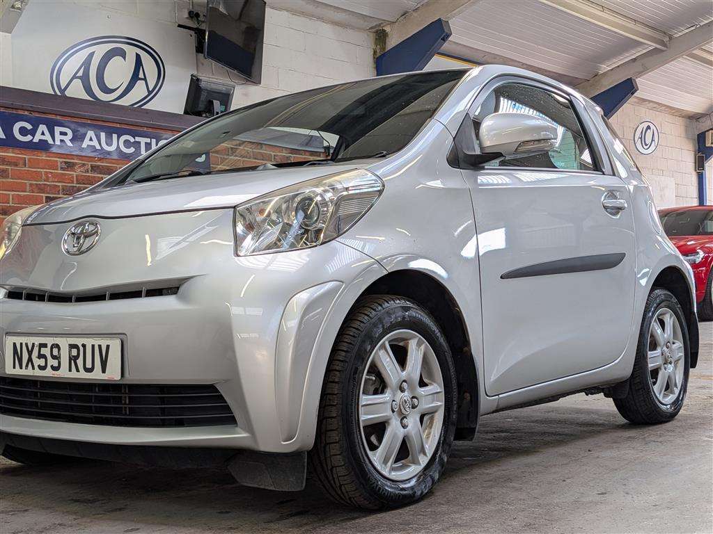 <p>2009 TOYOTA IQ VVT-I</p>