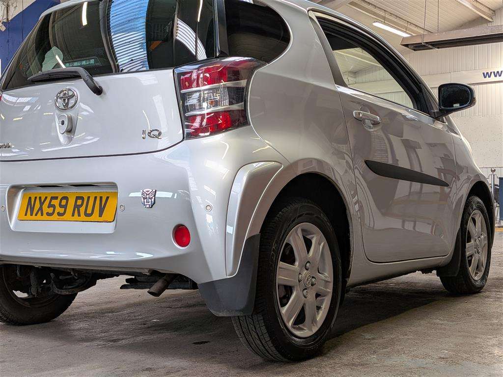 <p>2009 TOYOTA IQ VVT-I</p>