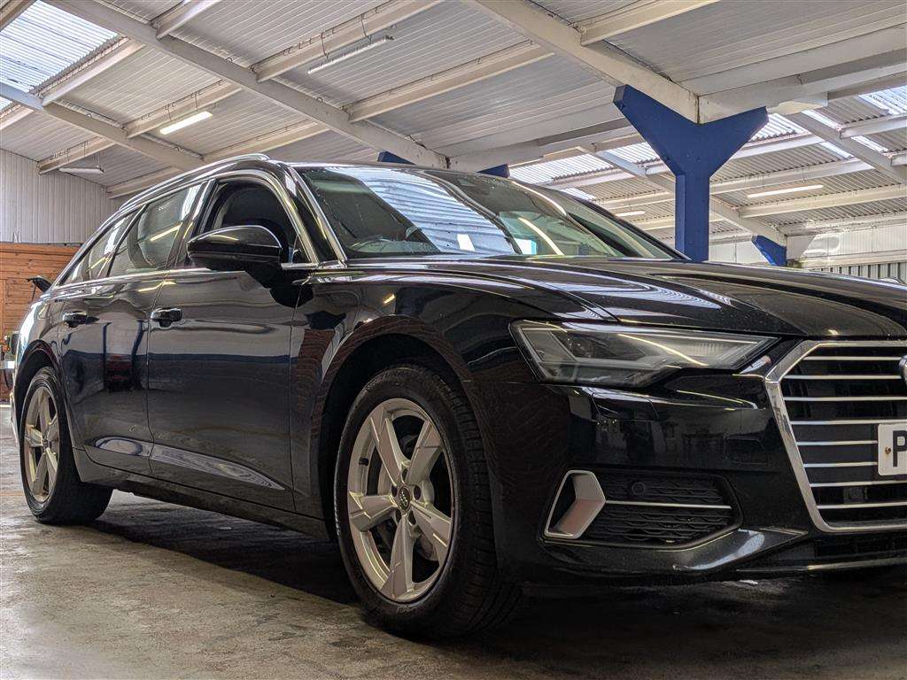<p>2019 AUDI A6 SPORT 40 TDI S-A</p>