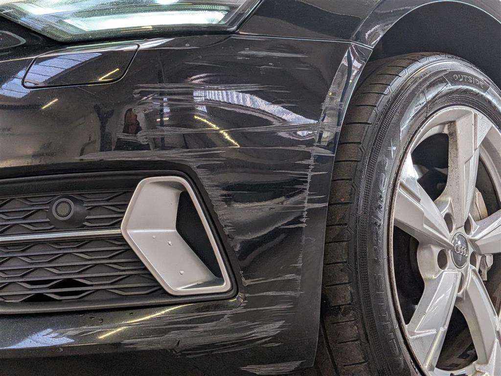 <p>2019 AUDI A6 SPORT 40 TDI S-A</p>