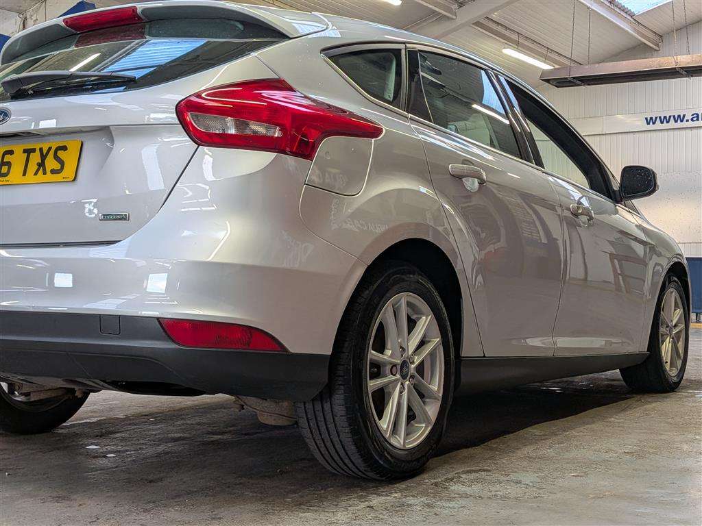 <p>2016 FORD FOCUS ZETEC</p>