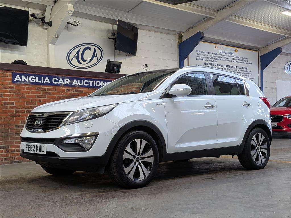 <p>2012 KIA SPORTAGE KX-3 SAT NAV CRD</p>