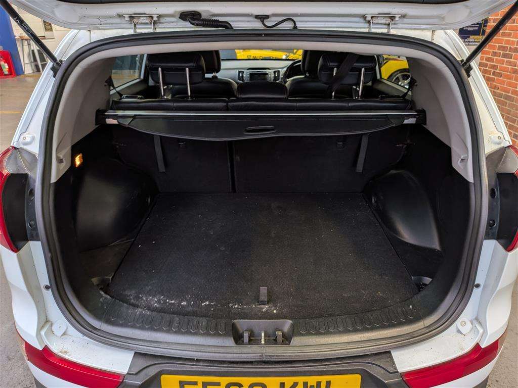 <p>2012 KIA SPORTAGE KX-3 SAT NAV CRD</p>