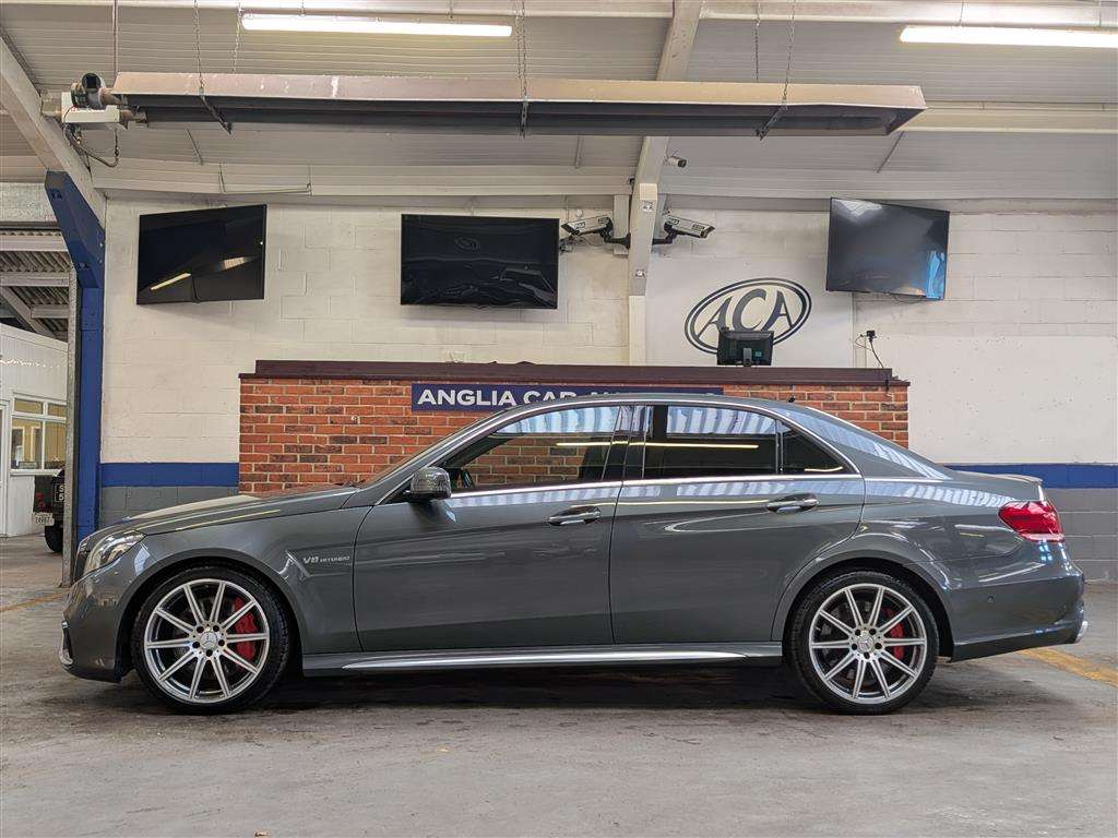 <p>2013 MERCEDES-BENZ E63 AMG S AUTO</p>