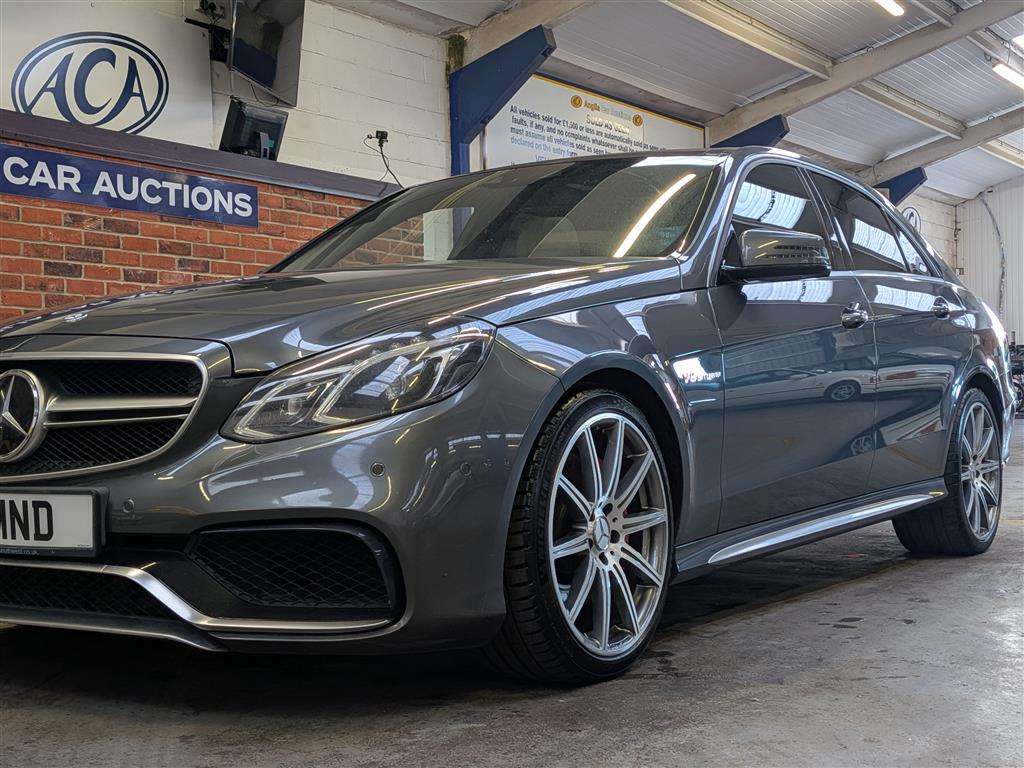 <p>2013 MERCEDES-BENZ E63 AMG S AUTO</p>