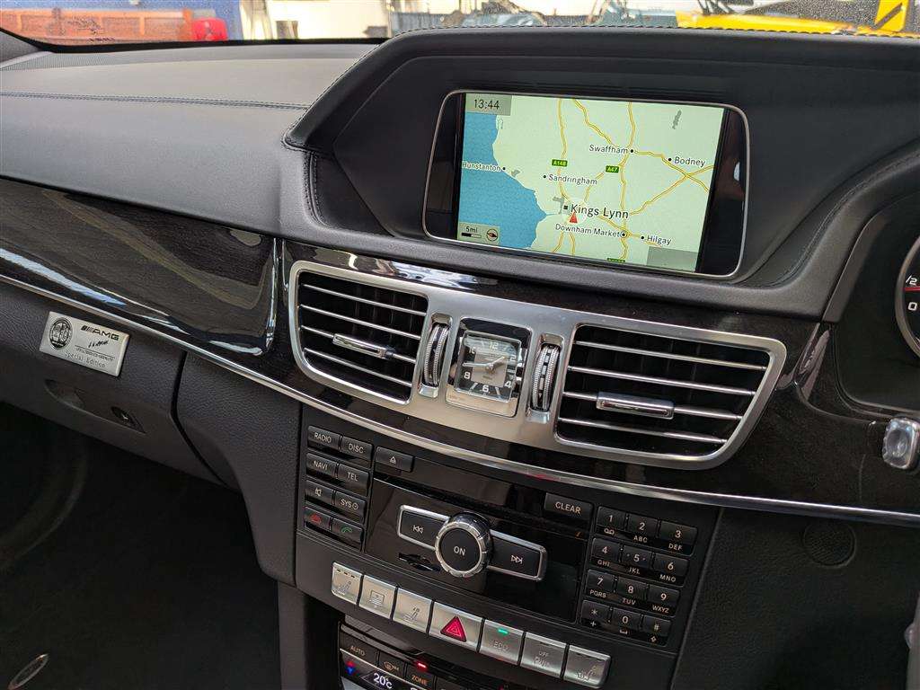 <p>2013 MERCEDES-BENZ E63 AMG S AUTO</p>