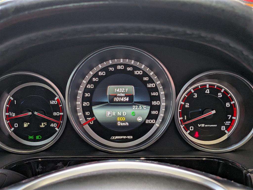 <p>2013 MERCEDES-BENZ E63 AMG S AUTO</p>