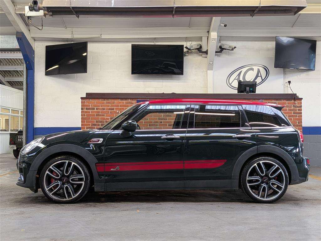 <p>2017 MINI CLUBMAN JOHN COOPER WORKS</p>