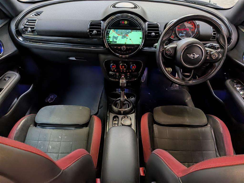 <p>2017 MINI CLUBMAN JOHN COOPER WORKS</p>