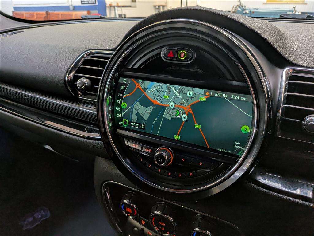 <p>2017 MINI CLUBMAN JOHN COOPER WORKS</p>