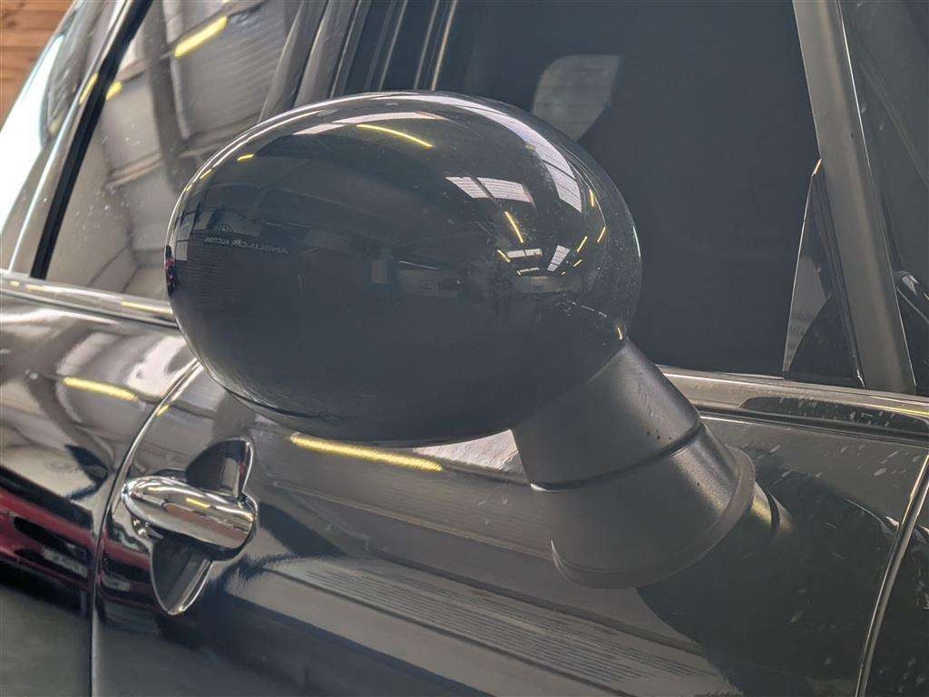 <p>2017 MINI CLUBMAN JOHN COOPER WORKS</p>