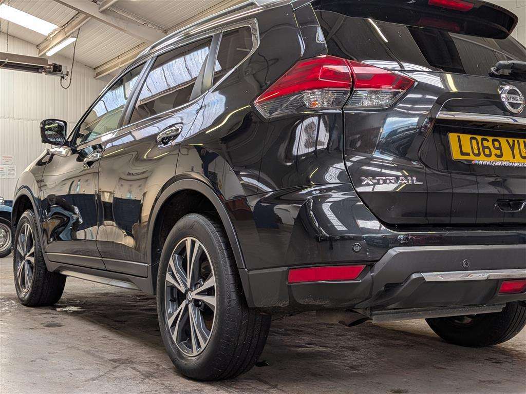 <p>2019 NISSAN X-TRAIL N-CONNECTA DIG-T</p>
