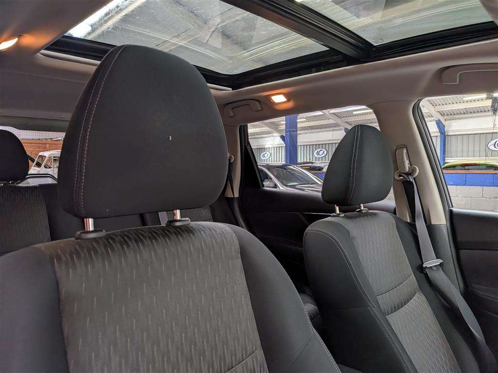 <p>2019 NISSAN X-TRAIL N-CONNECTA DIG-T</p>