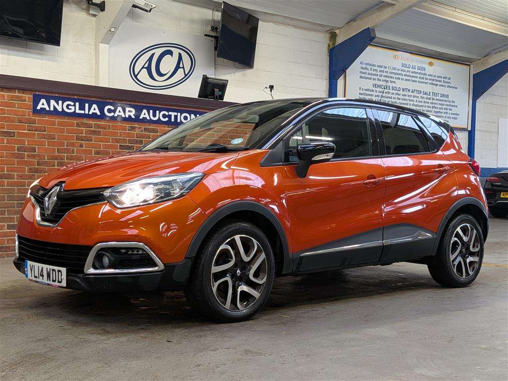 <p>2014 RENAULT CAPTURD-QUE S M-NAV NRG D</p>