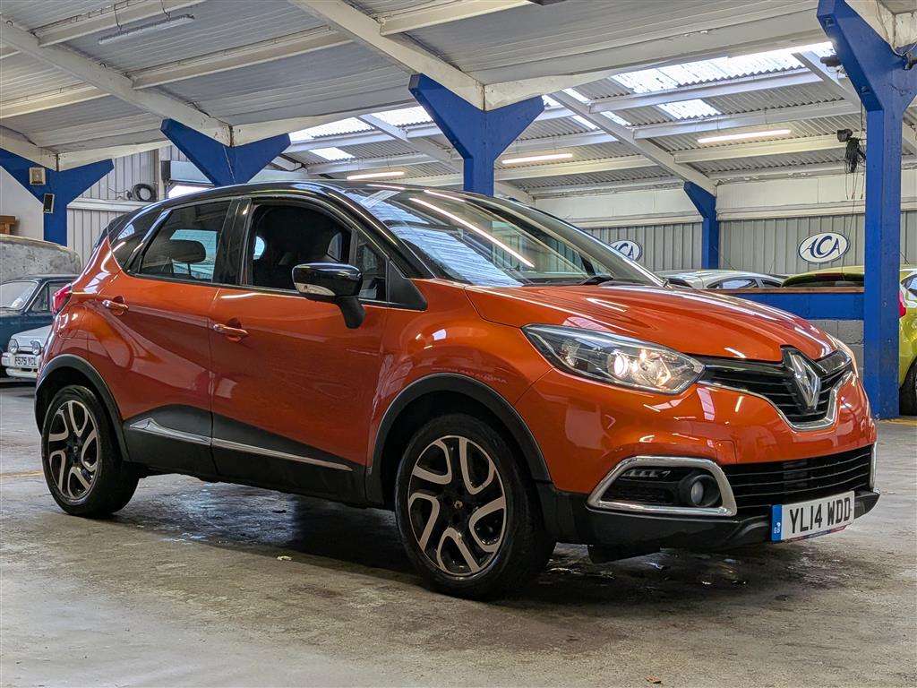 <p>2014 RENAULT CAPTURD-QUE S M-NAV NRG D</p>
