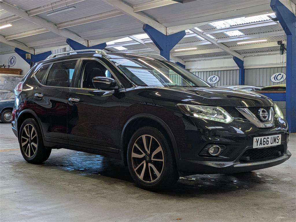 <p>2016 NISSAN X-TRAIL TEKNA DCI 4X4</p>