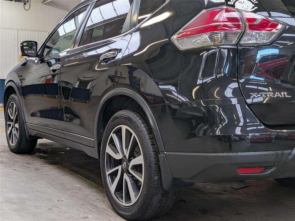 <p>2016 NISSAN X-TRAIL TEKNA DCI 4X4</p>