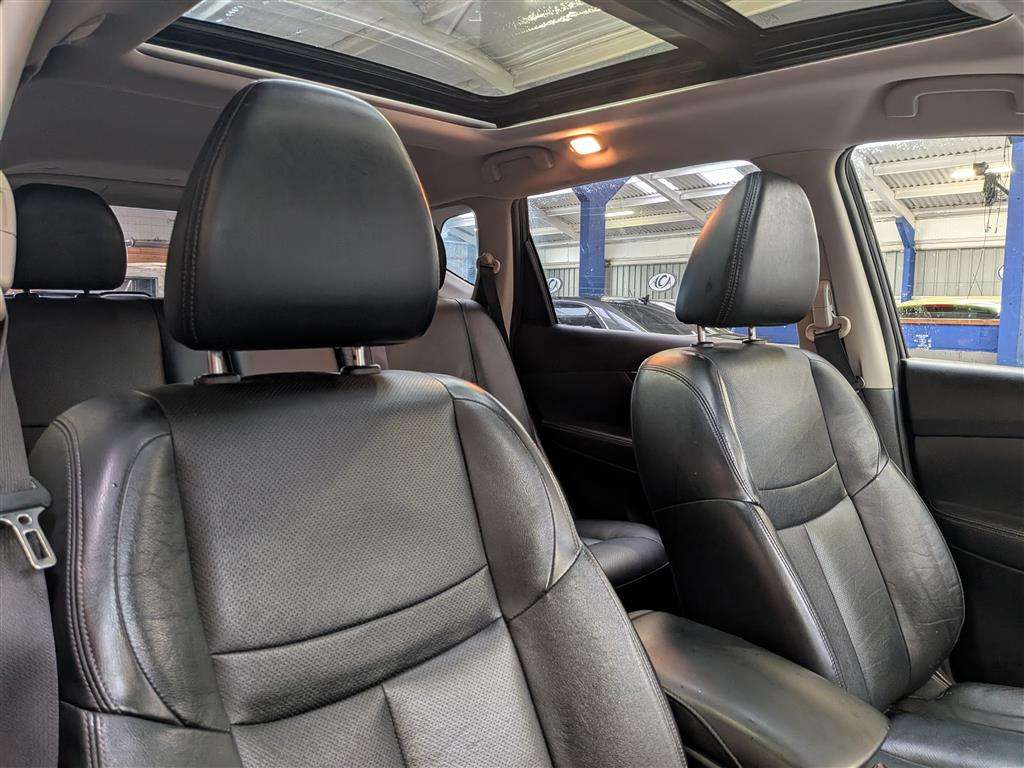 <p>2016 NISSAN X-TRAIL TEKNA DCI 4X4</p>
