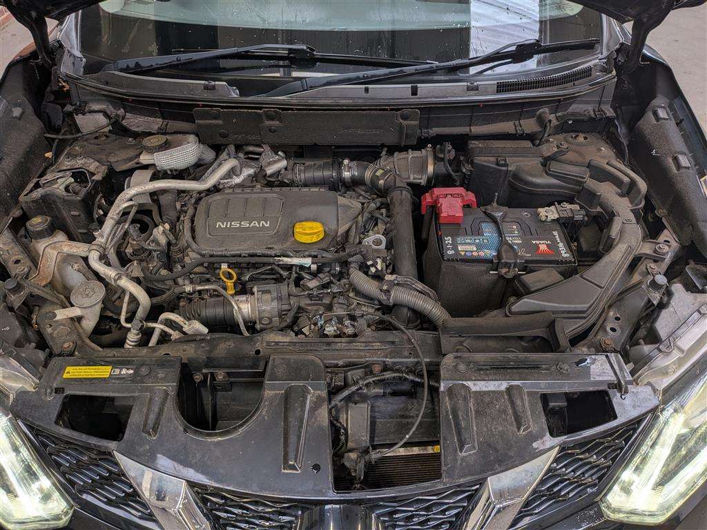 <p>2016 NISSAN X-TRAIL TEKNA DCI 4X4</p>