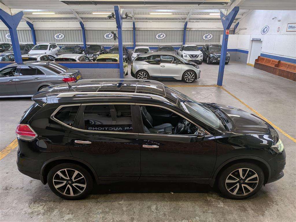 <p>2016 NISSAN X-TRAIL TEKNA DCI 4X4</p>