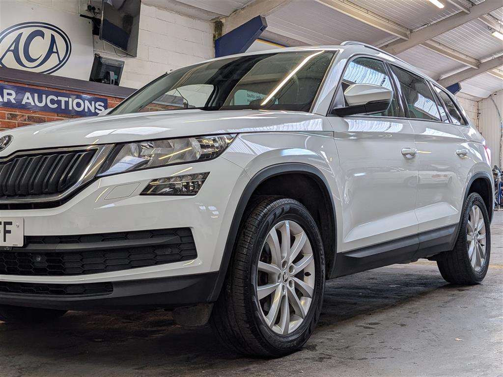 <p>2018 SKODA KODIAQ SE TDI SCR S-A</p>