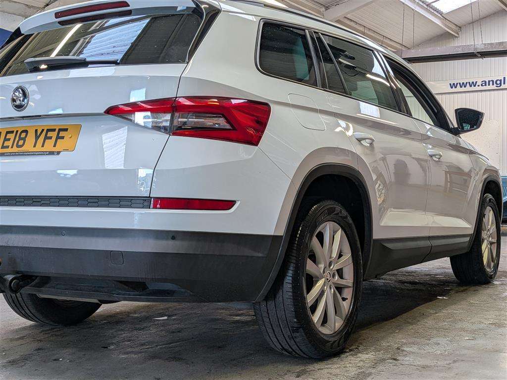 <p>2018 SKODA KODIAQ SE TDI SCR S-A</p>
