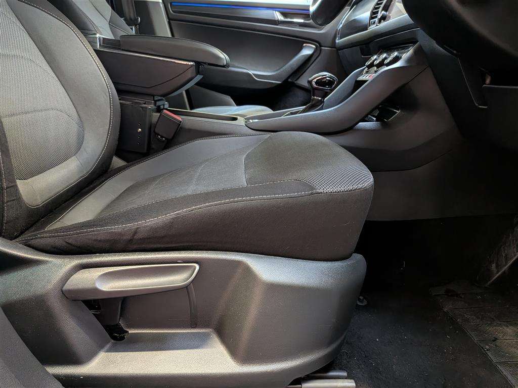 <p>2018 SKODA KODIAQ SE TDI SCR S-A</p>