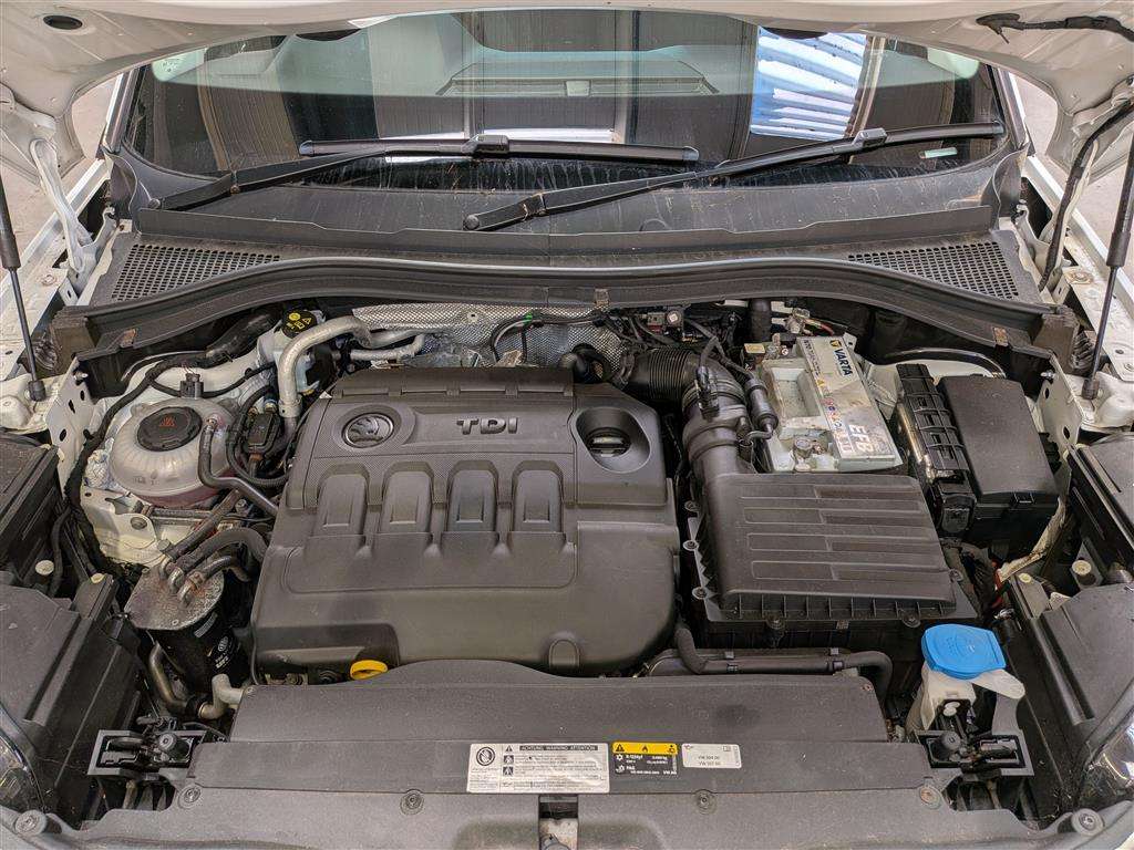 <p>2018 SKODA KODIAQ SE TDI SCR S-A</p>