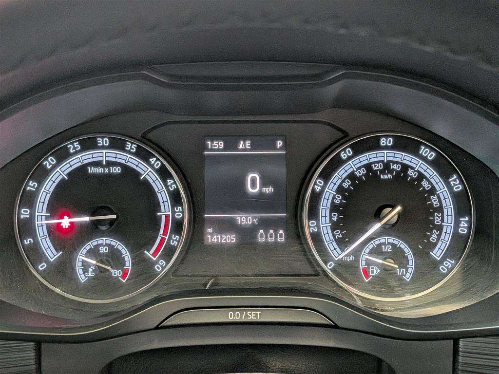 <p>2018 SKODA KODIAQ SE TDI SCR S-A</p>