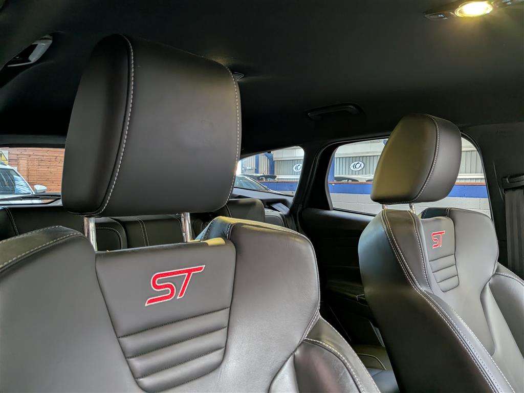 <p>2012 FORD FOCUS ST-3 TURBO</p>