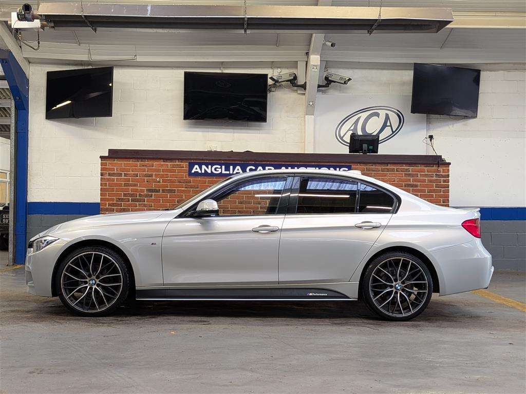 <p>2013 BMW 320D XDRIVE M SPORT AUTO</p>