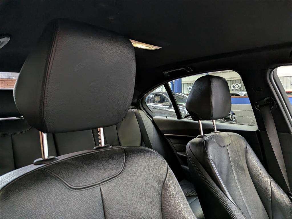 <p>2013 BMW 320D XDRIVE M SPORT AUTO</p>