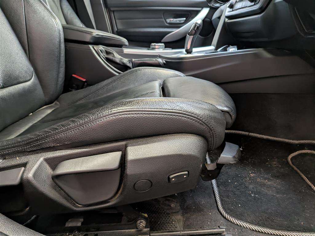 <p>2013 BMW 320D XDRIVE M SPORT AUTO</p>