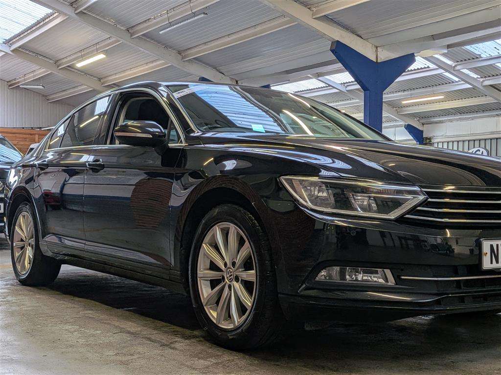<p>2016 VOLKSWAGEN PASSAT SE BUSINESS TDI BM</p>