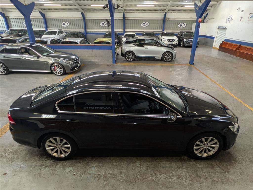 <p>2016 VOLKSWAGEN PASSAT SE BUSINESS TDI BM</p>