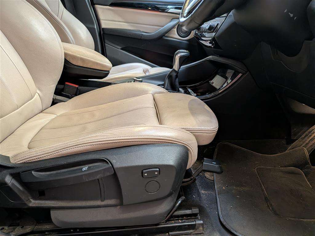 <p>2016 BMW X1 XDRIVE20D XLINE AUTO</p>