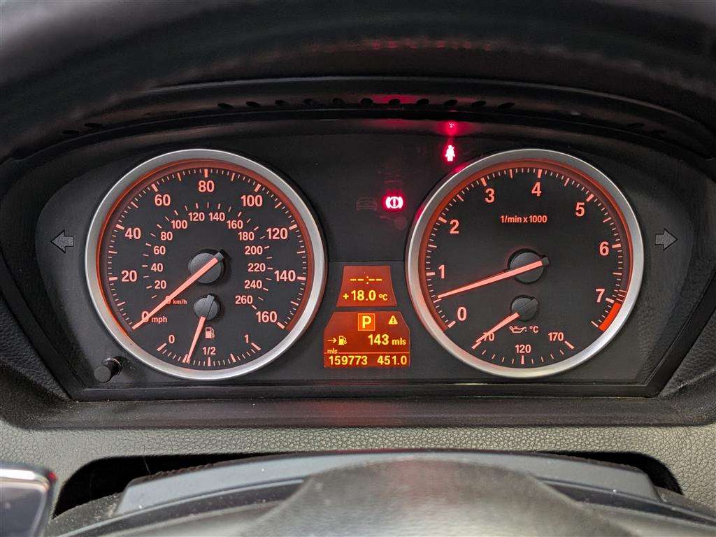 <p>2008 BMW 630I SPORT AUTO</p>
