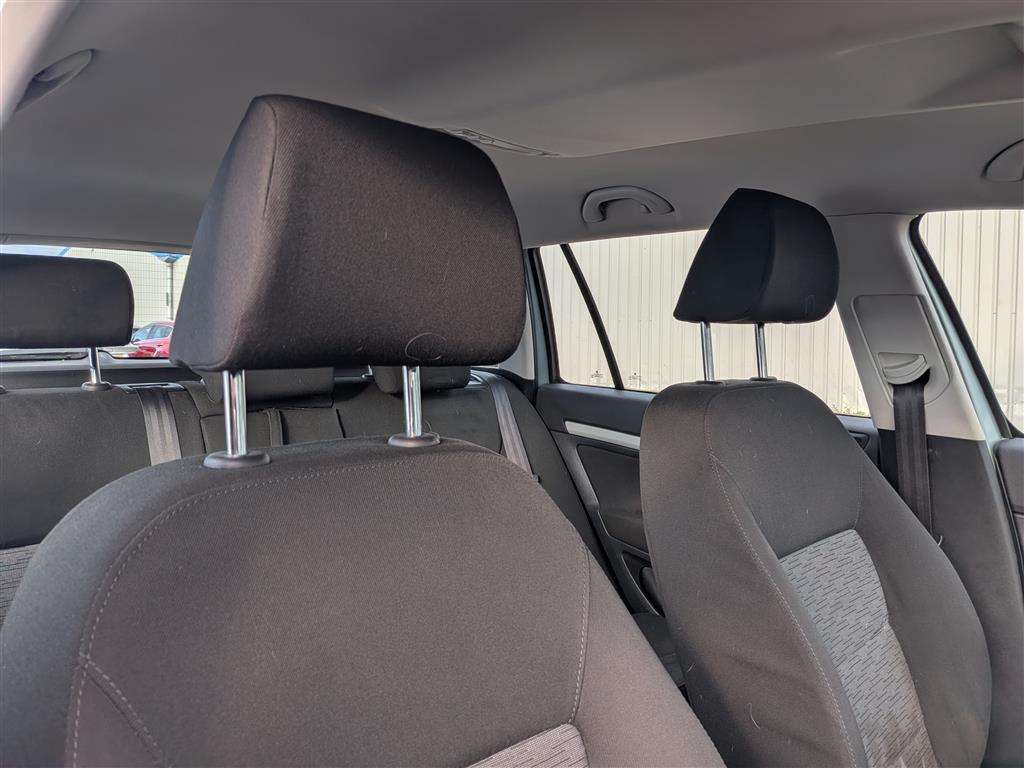 <p>2009 SKODA OCTAVIA SE TDI</p>