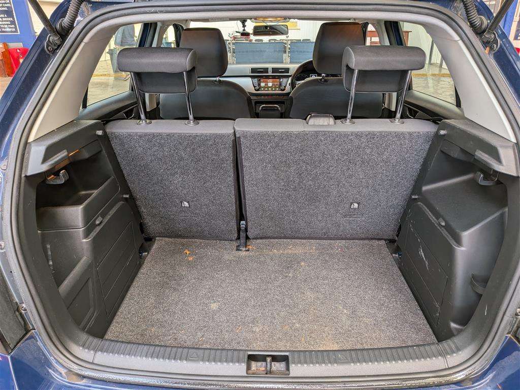 <p>2015 SKODA FABIA SE TSI</p>
