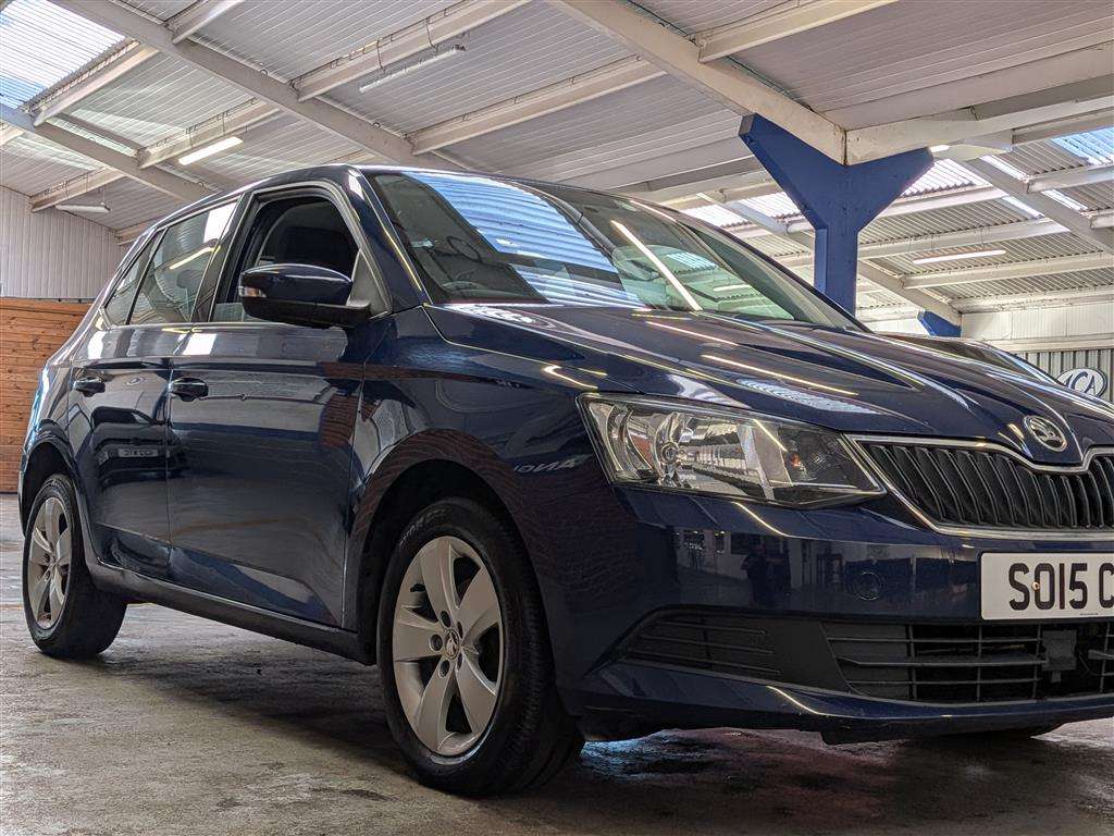 <p>2015 SKODA FABIA SE TSI</p>
