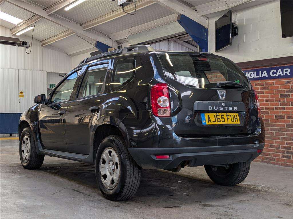 <p>2015 DACIA DUSTER AMBIANCE DCI 4X4</p>