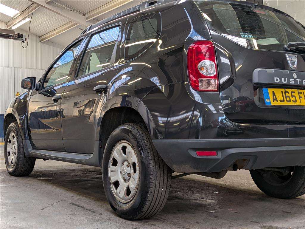 <p>2015 DACIA DUSTER AMBIANCE DCI 4X4</p>