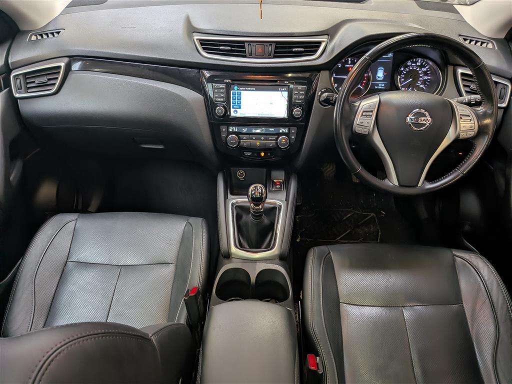 <p>2016 NISSAN QASHQAI TEKNA DCI</p>